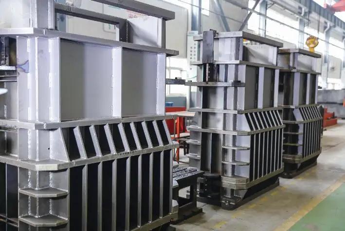 Swan hydraulic bale press for lint baling