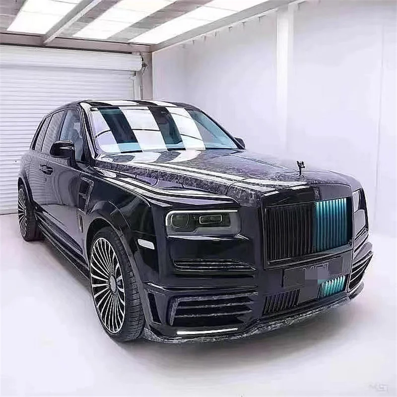 Dry Forged Carbon Fiber M Style Bodykit For Rolls Royce Cullinan Grille Engine Hood Side Skirts Car Bumper