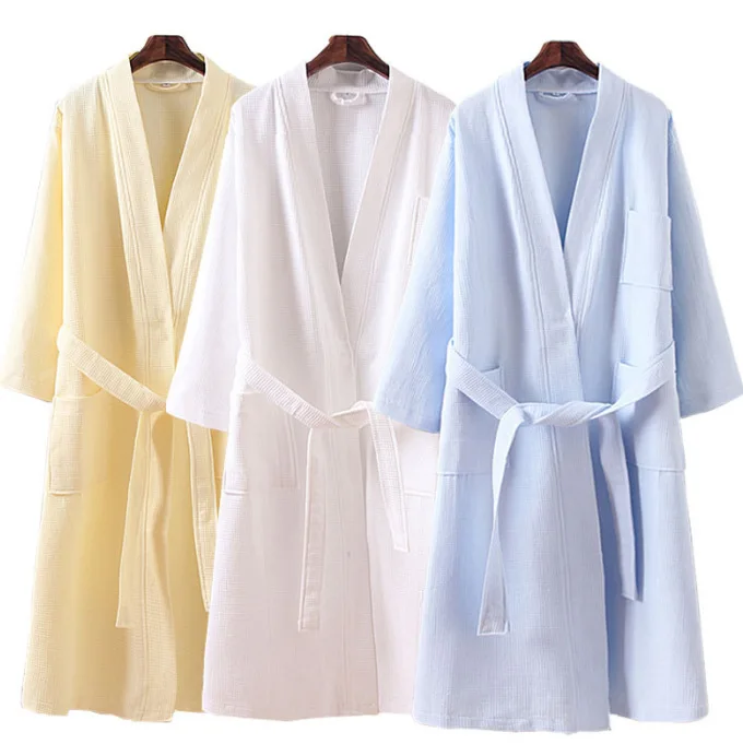 Custom Logo Linen Hotel Embroidered quilted Linen Bathrobe Ladies Hotel White Luxury unisex Waffle Cotton bathrobe