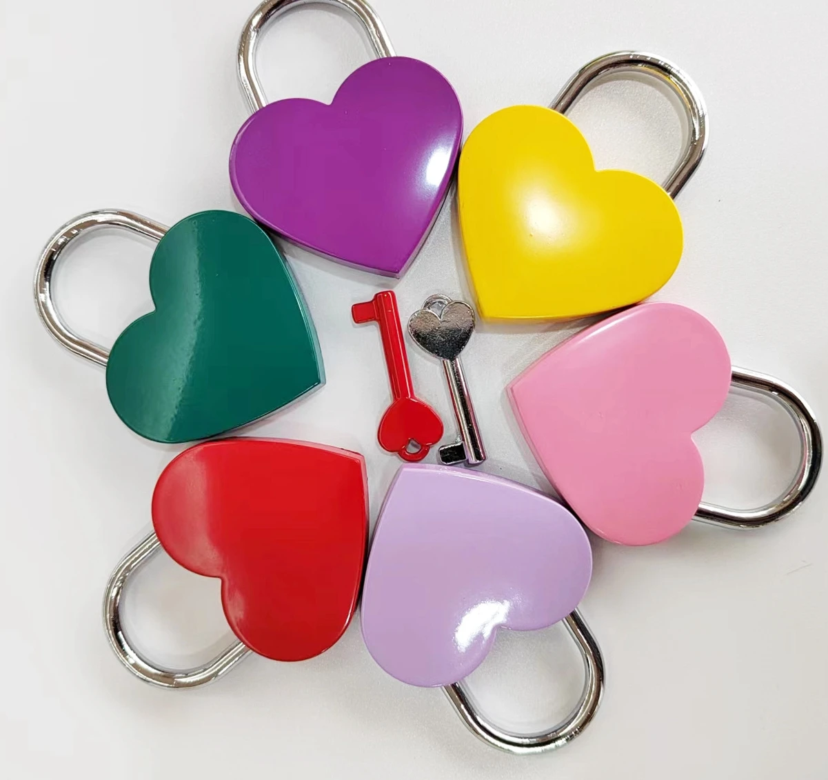 WH454 Metal Heart Shaped Padlock Mini Lock  Jewelry Box Storage Box Suitcase Luggage Box Key Lock With Key