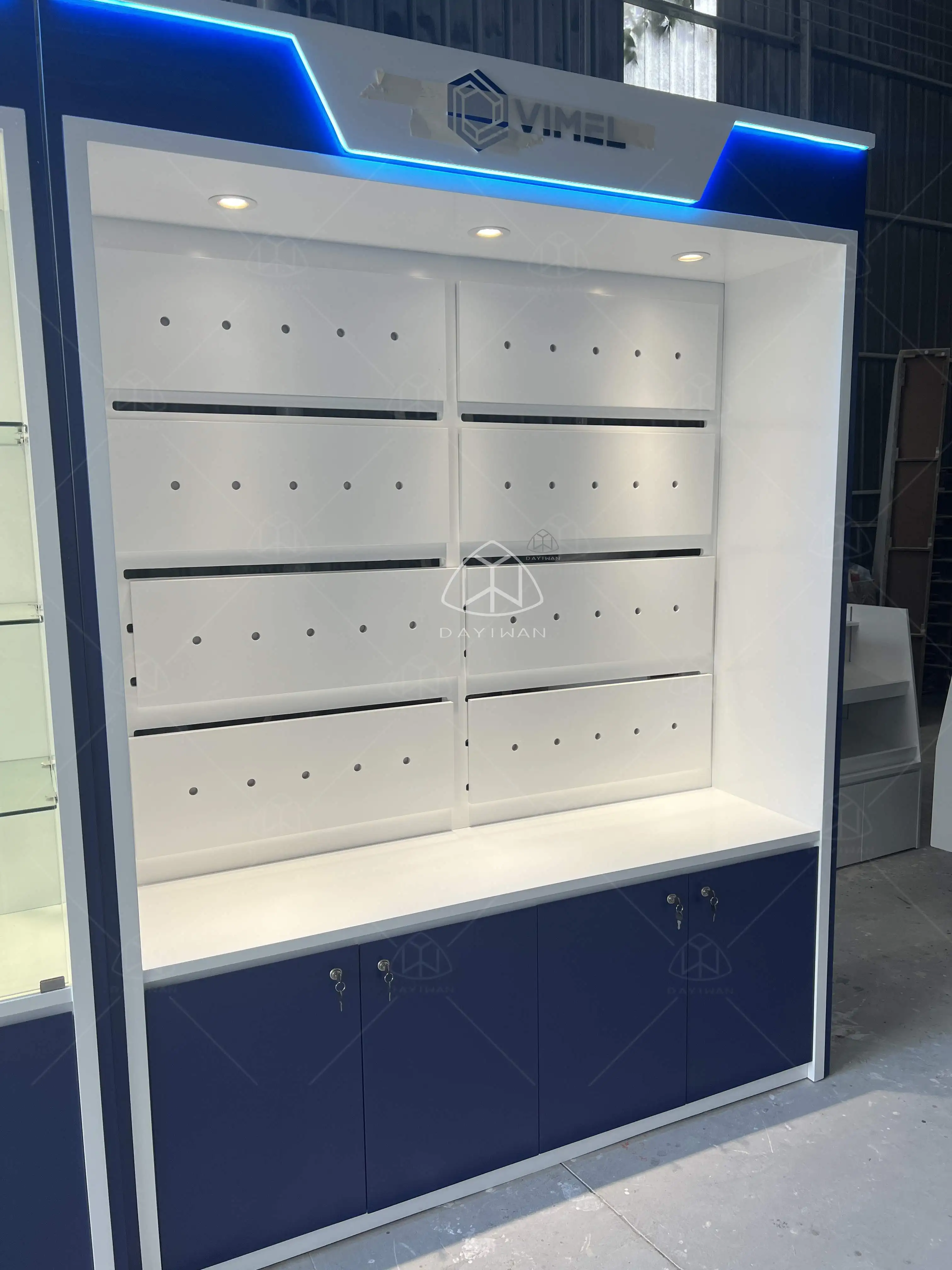 CCTV Camera Display Shop Decoration Showroom CCTV Shop Interior Design Retail