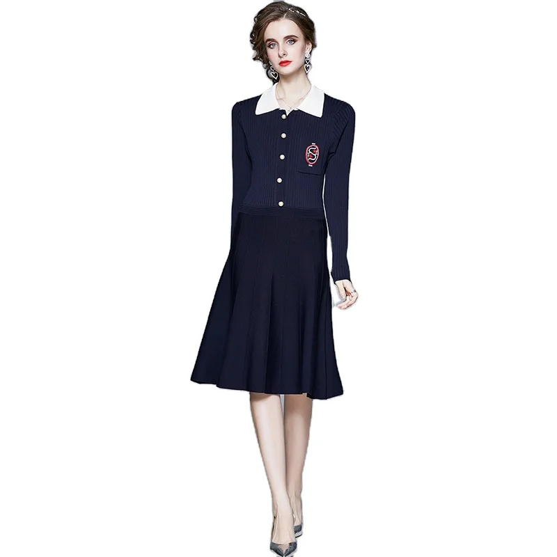 Autumn and winter curly beaded wool embroidered polo collar pearl buckle waist knitted dress YYX9981075
