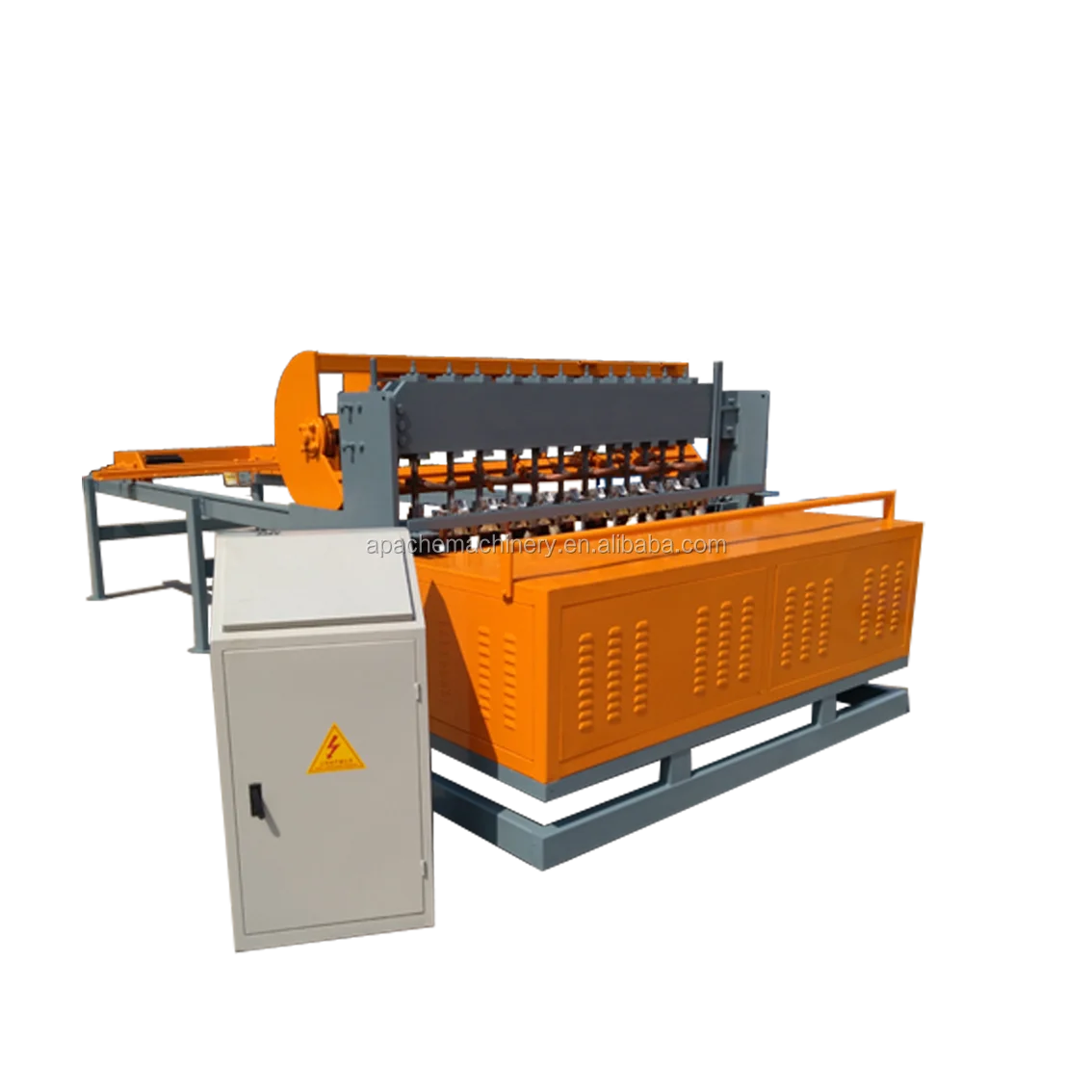 APACHE Steel 3-5mm Automatic Wire Mesh Panel Welding Machine for fence