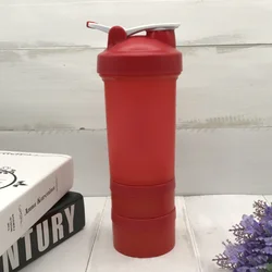 Wholesale 600ml plastic eco friendly protein shaker water bottle with pill container shaker bottle Custom Logo With Mixer Ball