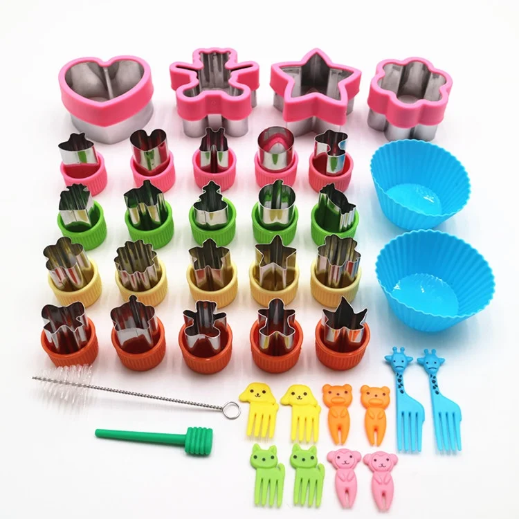 
Manufacturers wholesale kids DIY baking tools stainless steel cookie press cutters different shapes fruits and vegetables cutter 