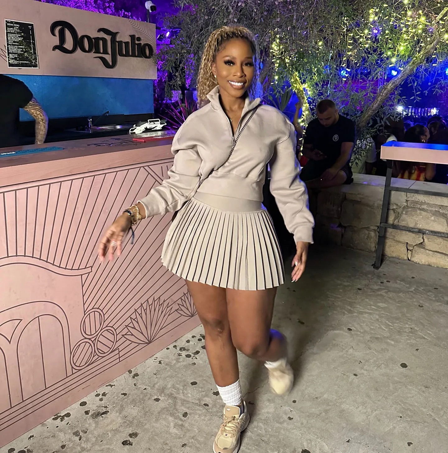 BR4678 Autumn new fresh sweet long sleeve sweater high waist pleated skirt fashion casual suit