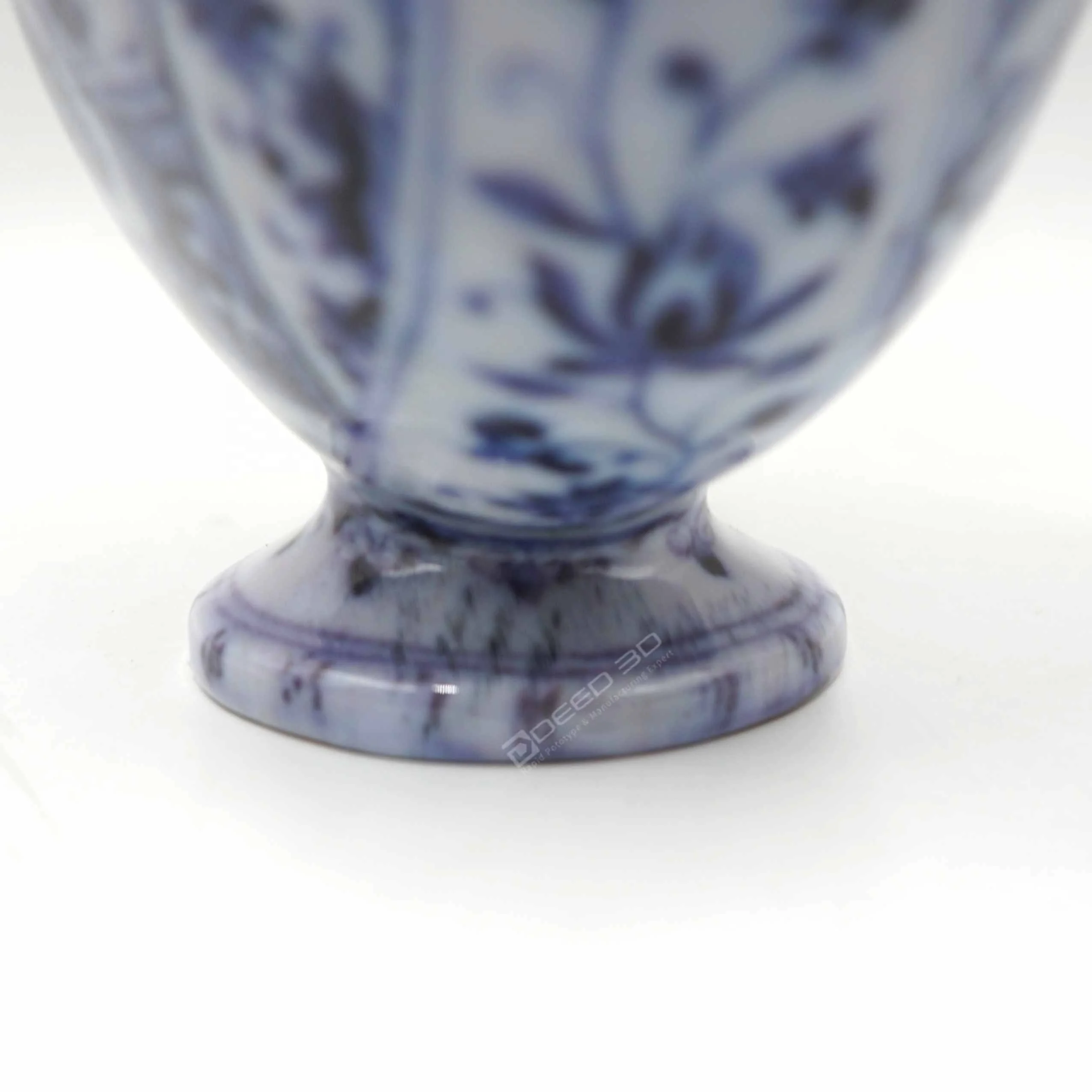 OEM ODM Chinese tradition blue and white porcelain pattern home decor flower vases 3d resin printing service