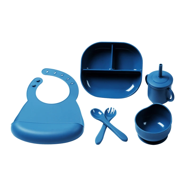 New Arrival 6 Pieces Baby Easy to Grasp Silicone Bib Cup Bowl Suction Plate with Lid Beech Wood Handle Spoon Feeding Set