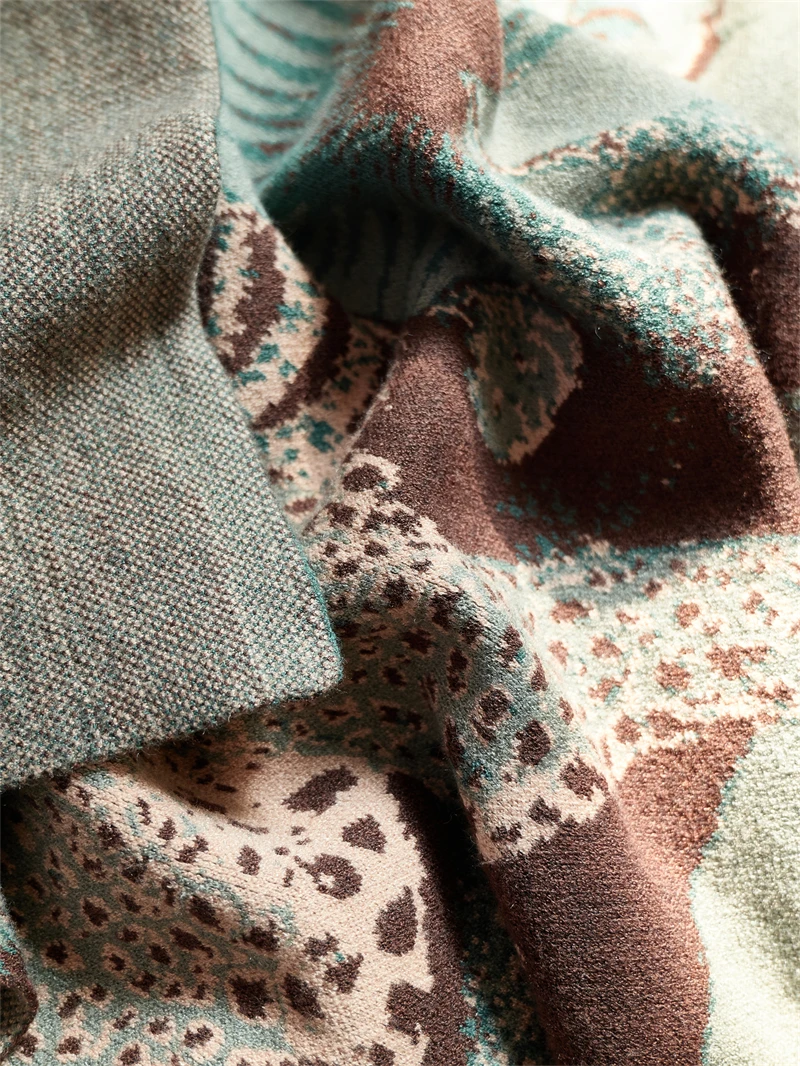 Oeko-tex certification 2024 new knitted blanket animal world factory direct sales sny