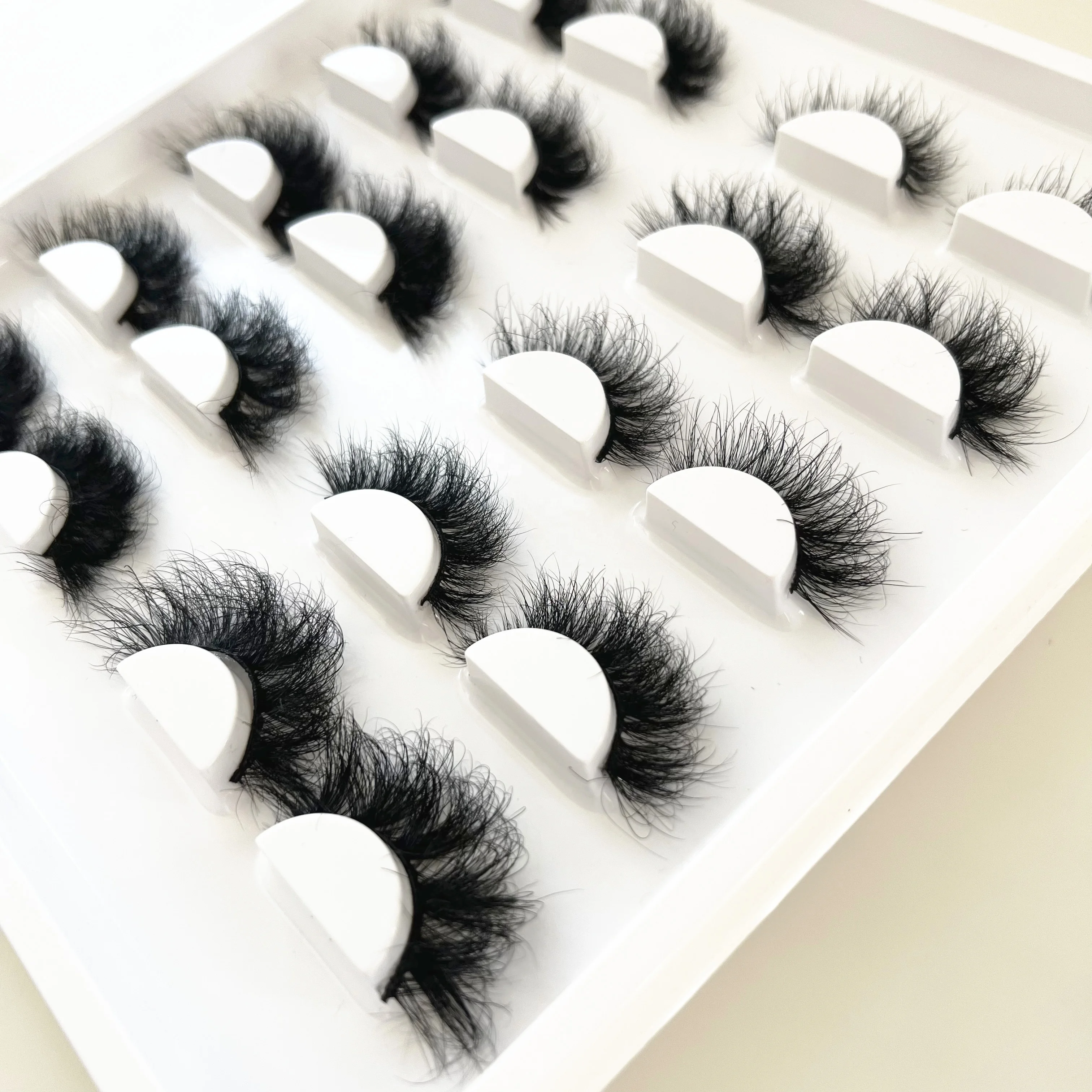 Hot russian lashes 100% handmade 3D 4D 5D vegan silk D curl eyelashes soft private label lash vendor