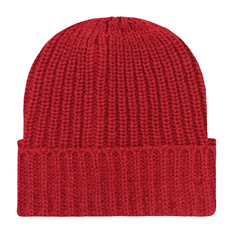OEM/ODM Wholesale Custom Yellow Beanies Cuffed Skully Hats Free Size Winter Pattern Argyle Made Cotton Acrylic Polyester Blank