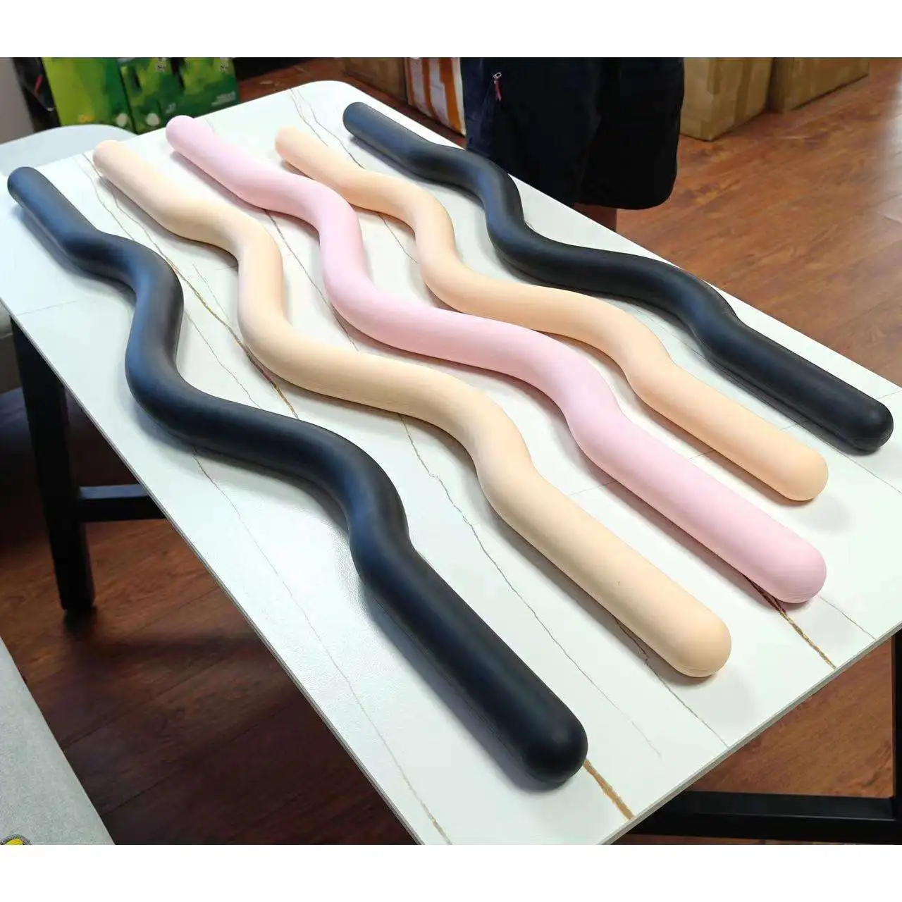 Fashion Colorful Silicone Strength Training 15lb 25lb Dumbbell Bar Curl Barbell Set Fitness Beam for Press Curl Row Squat Lunge