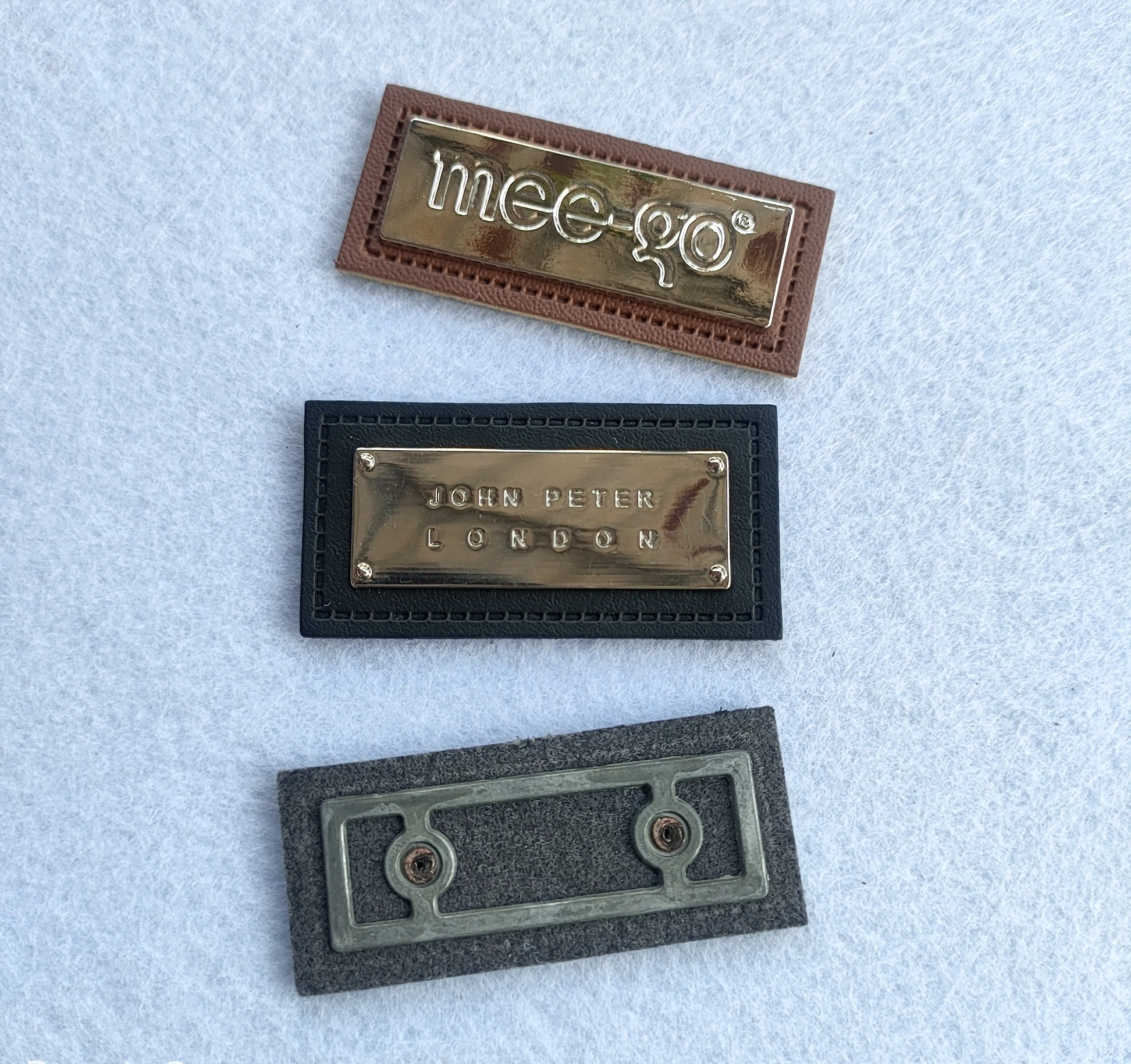 Custom Clothes Handbag Small Strip Leather Label Metal Alphabet Label Badge