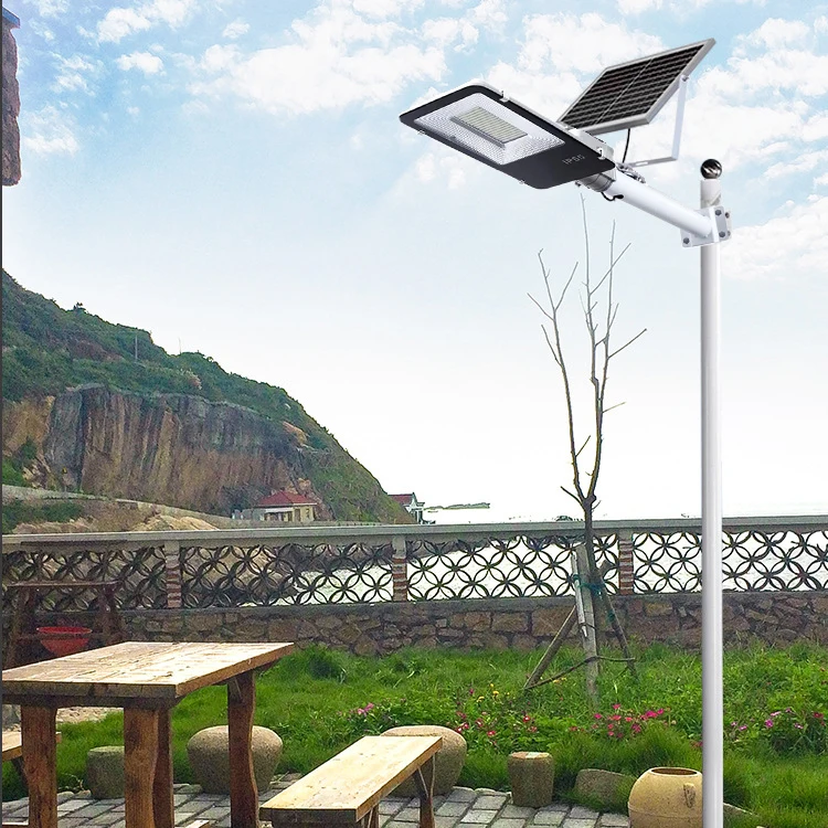100W Outdoor Aluminum Solar Street Light with 6500K 200W Power SMD LED Chip Time Control Remote for Road Lighting IP65 Rated