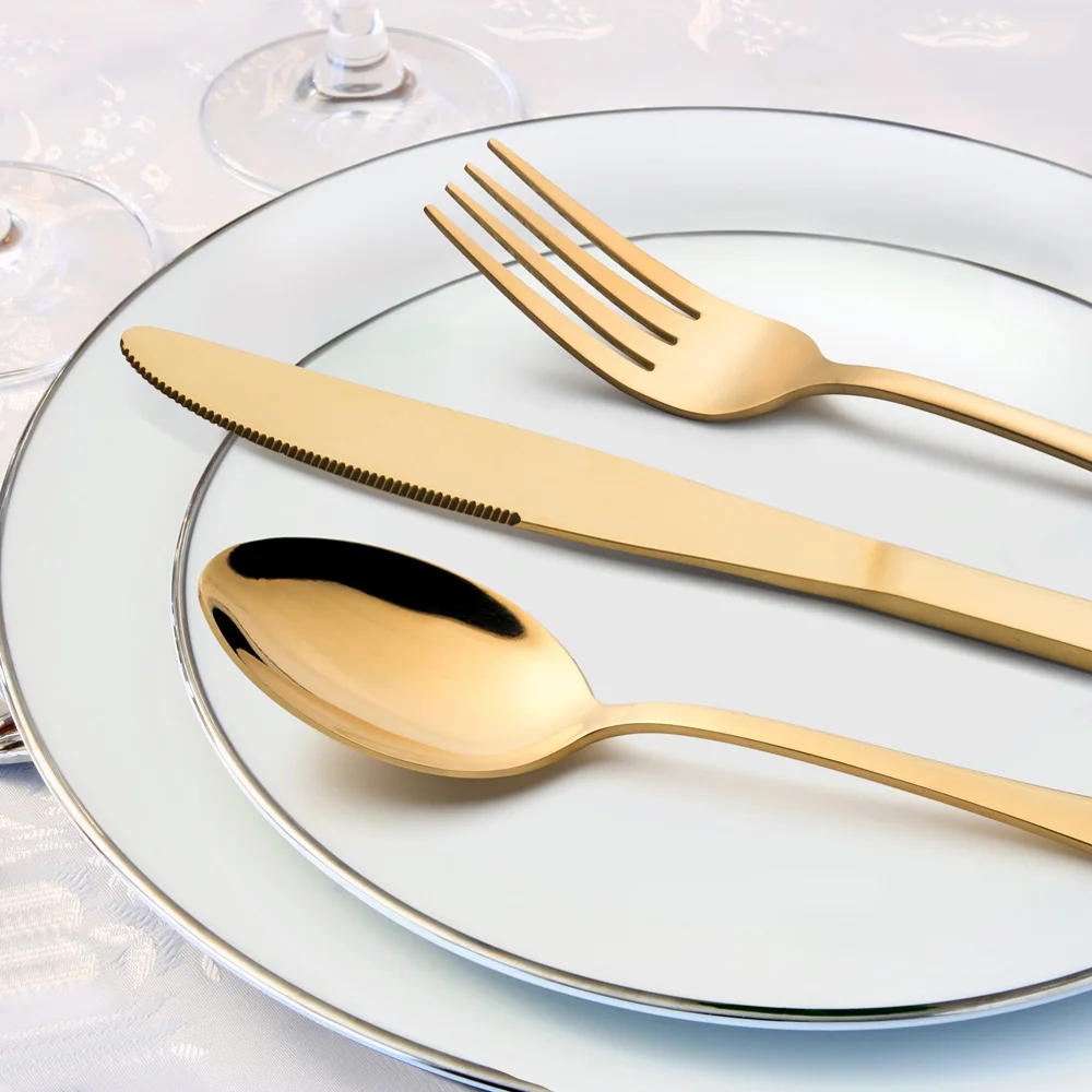 US stocks Luxury gold metal polish cutlery set heavy steel stainless gold copper flatware cutlery set wedding royal