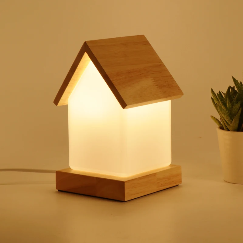 Factory direct sales modern style designed AA battery house shape handmade glass LED Battery operated table lamp