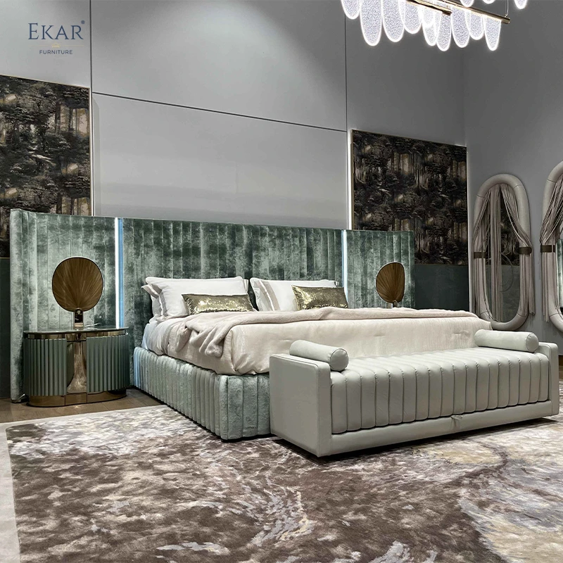 New design Champagne Gold King Size Luxury Bed - Modern designer bed with Wide Screen Headboard