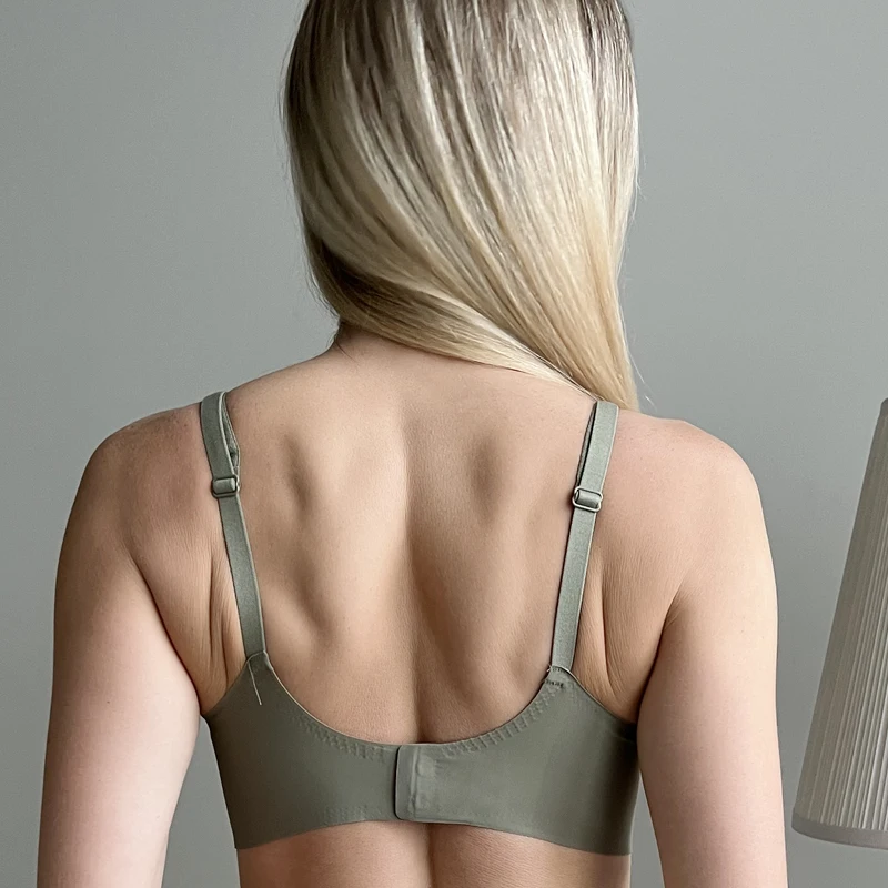 Adjustable strap V-neck Wireless Push Up Latex Underwear Women Sleeping Bras Seamless Bra Wireless Soft Breathable Bra
