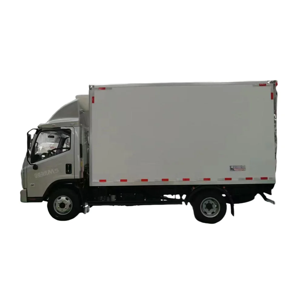 Factory price Foton Forland 4x2 Freezer refrigeratored truck for sale