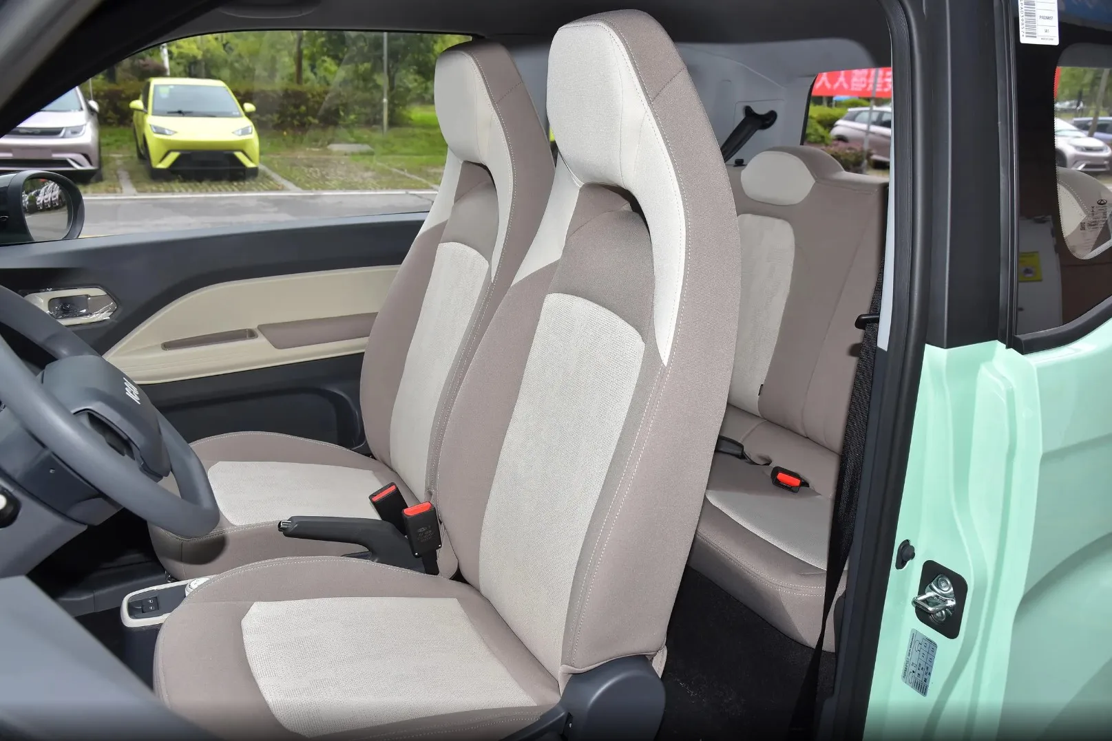 Новый Бренд Chery QQ мороженое EV Jetour 3-дверный 4-местный хэтчбек дальнего действия 205 км мини-автомобили электромобиль