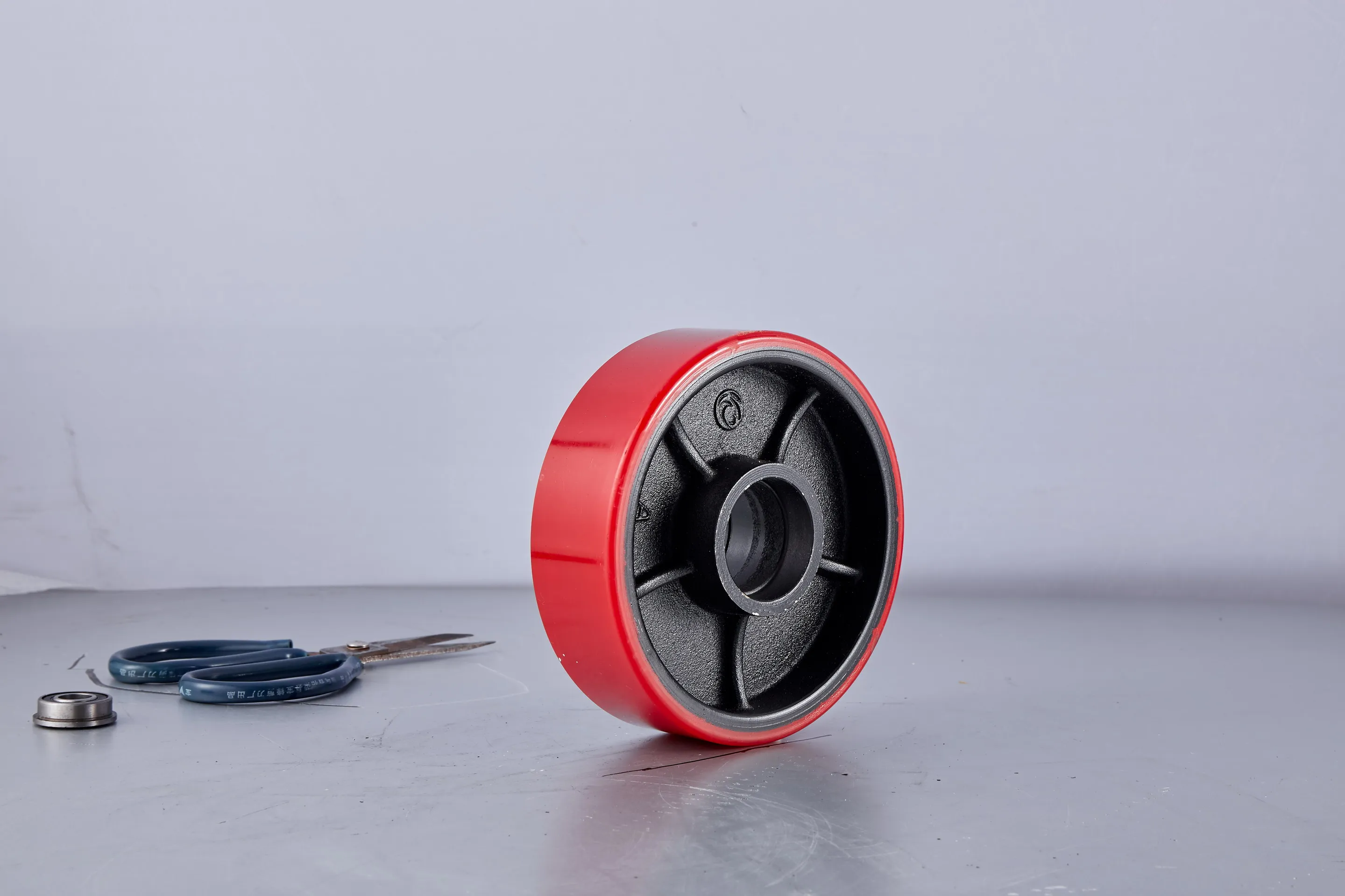 74*93mm Manufacturer Parts Poline Polyurethane Cast Iron Trolley Forklift Wheels Caster