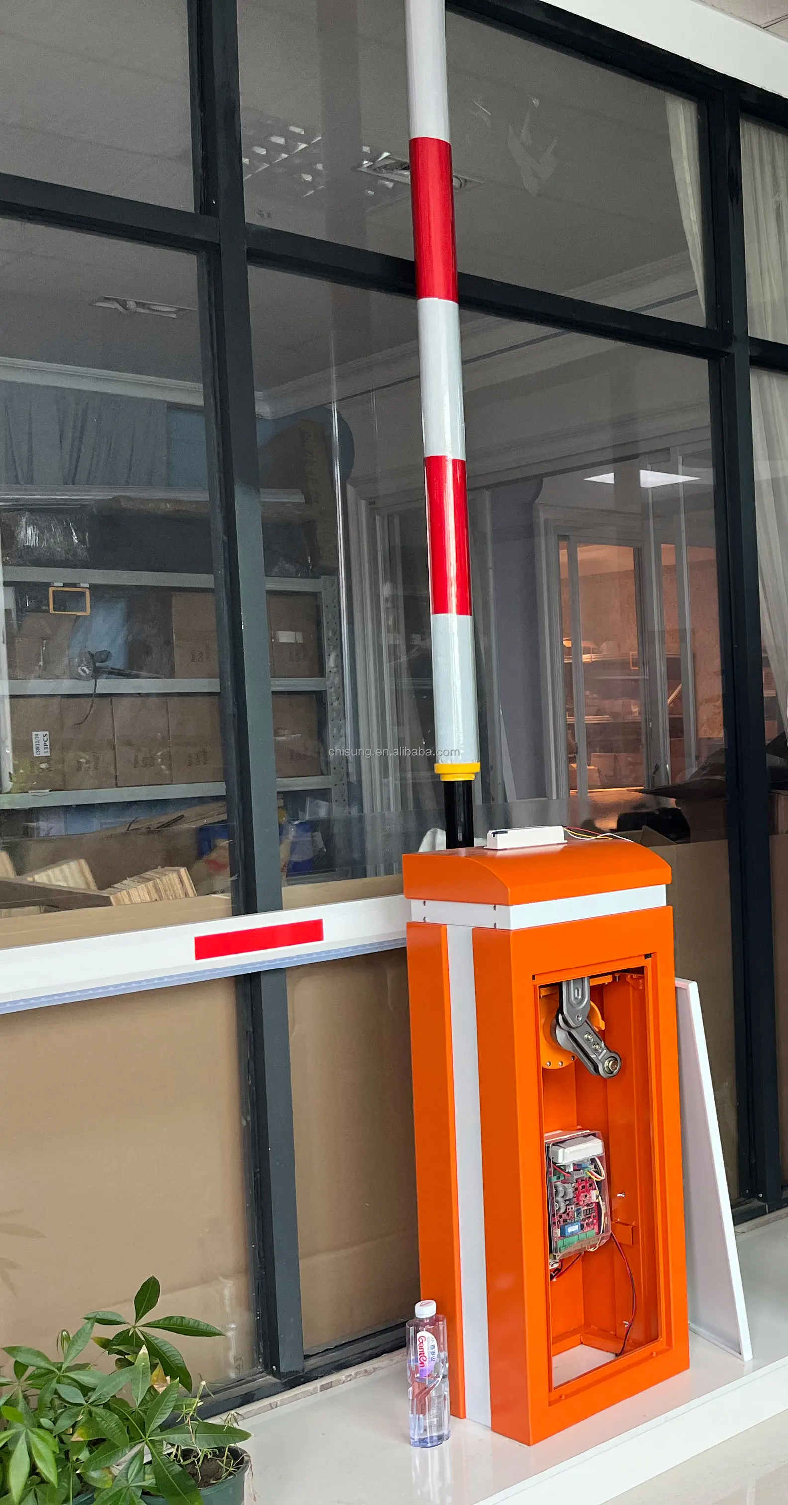 Security Barrier Gate 0.6s Toll fast Automatic Barrier Gate Dc Motor Remote Control System