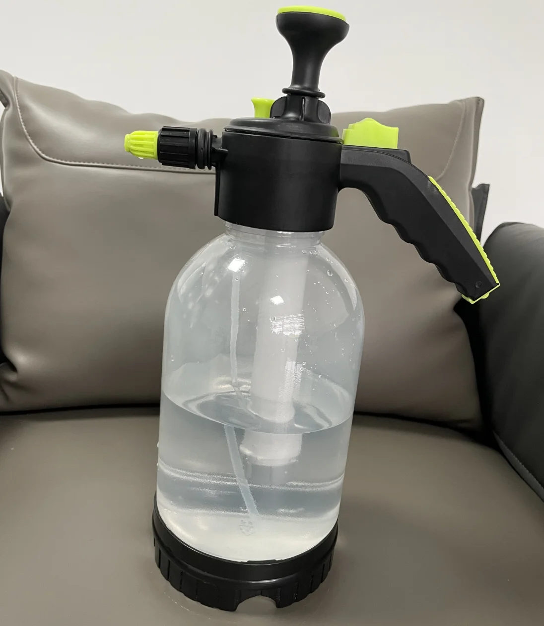 2025 New JINTIAN SPRAYER Supply 2.5L Big Garden Sprayer Bottle For Watering And Pesticide Spraying