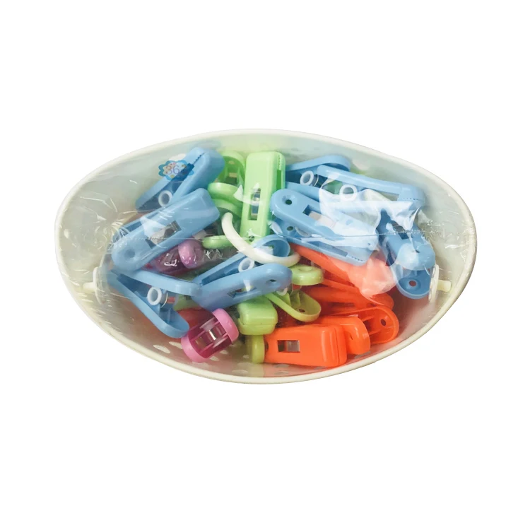 Special Discount Plastic Pegs Clothespin With Bath Storage Basket