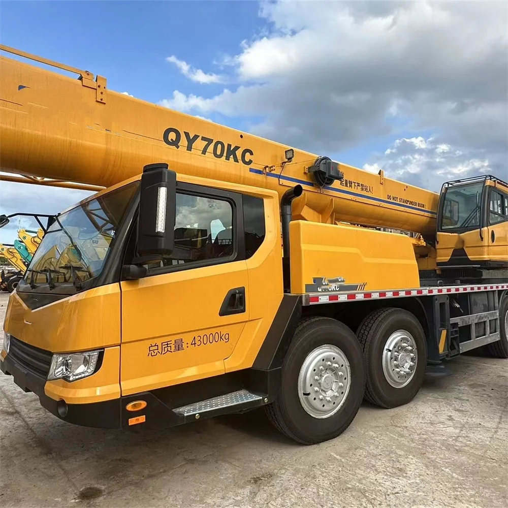 Used QY70KC Mobile Crane with 25-80ton Lifting Load Engine Pump Motor Bearing Gearbox Core Components Included