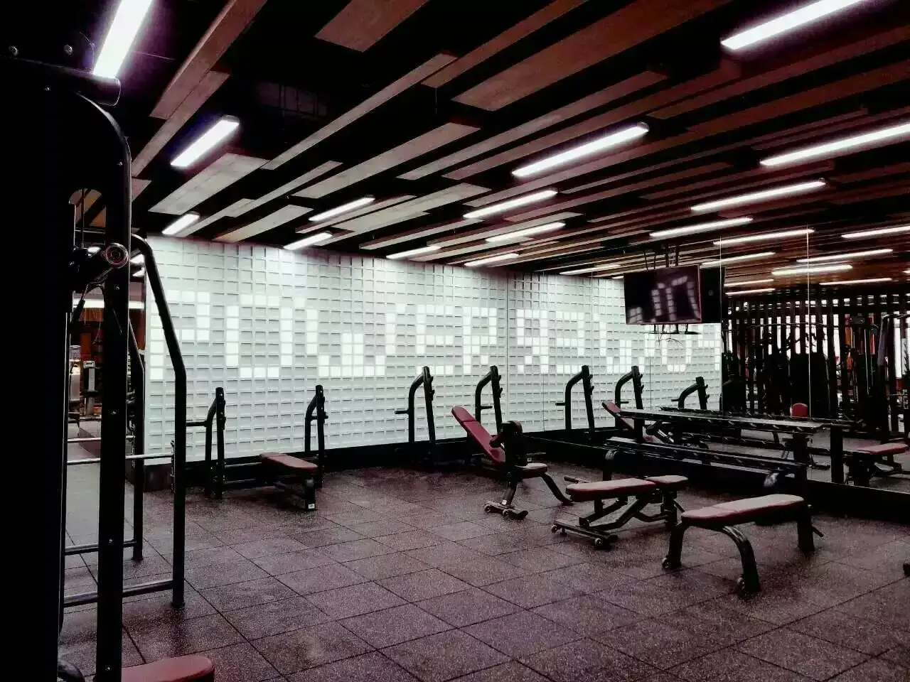 Резиновые напольные ползунки для gimnasio / alfombra pisos для gimnasio precio