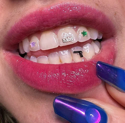 92 style Synthetic Opal 4.1*5mm Alien-shaped Opal Tooth Stickers For Sale