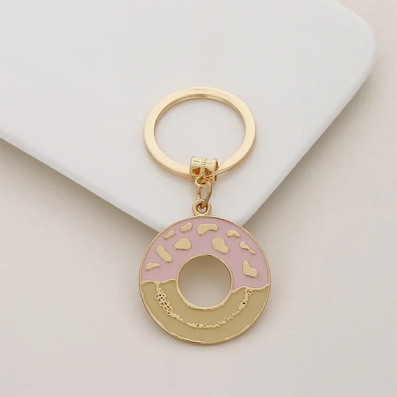 Wholesale cute shell key chain metal crafts accessories custom pearl gold key ring enamel keychains