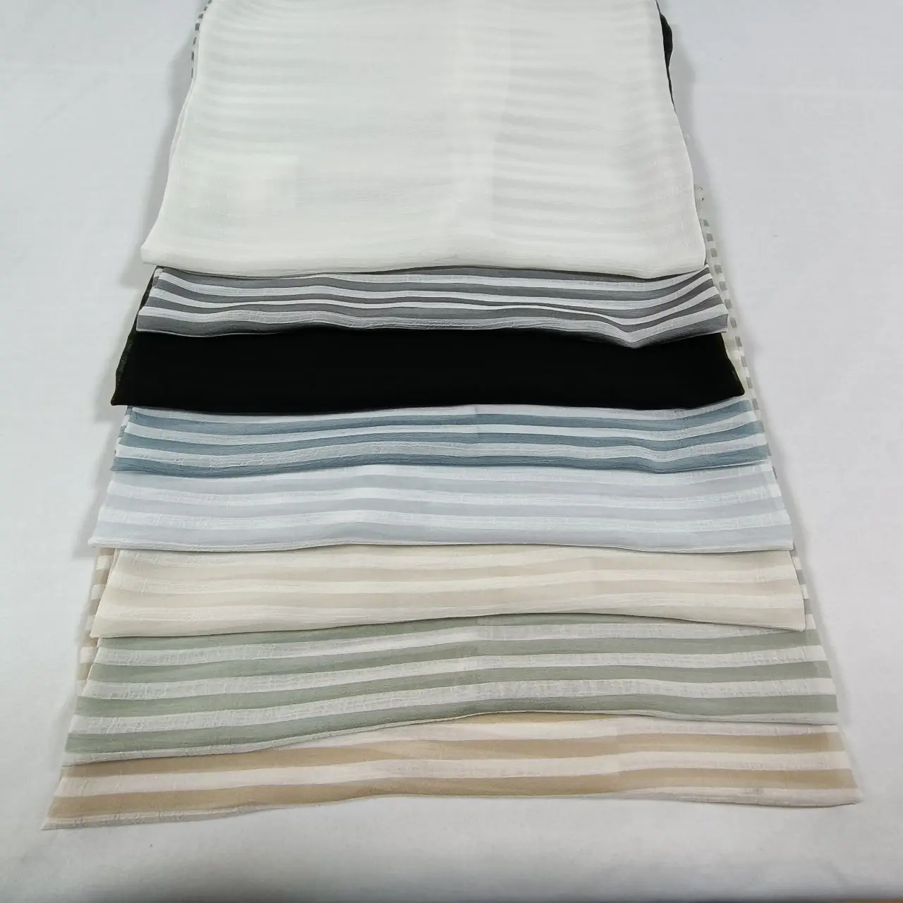 Factory Price And Ready Goods Multicolor Yarn Dyed Stripe Chiffon Washable Breathable Fabric For