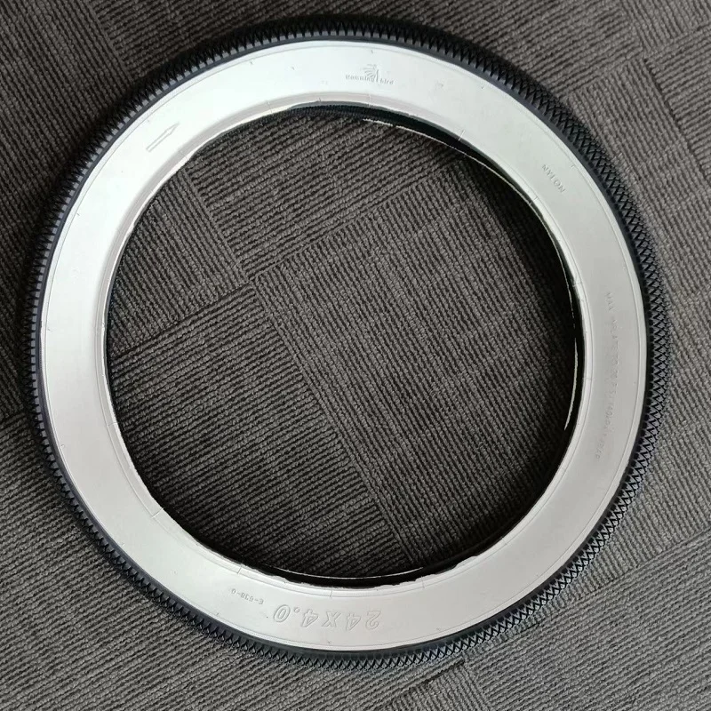 ROADUP 20X4.0 24X4.0 26X4.0 Fat Tire for Electric Bicycle or Bike White Side Wall Tires