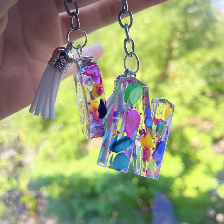 New number keychain resin letter keychain bulk resin resin beaded letters keychain