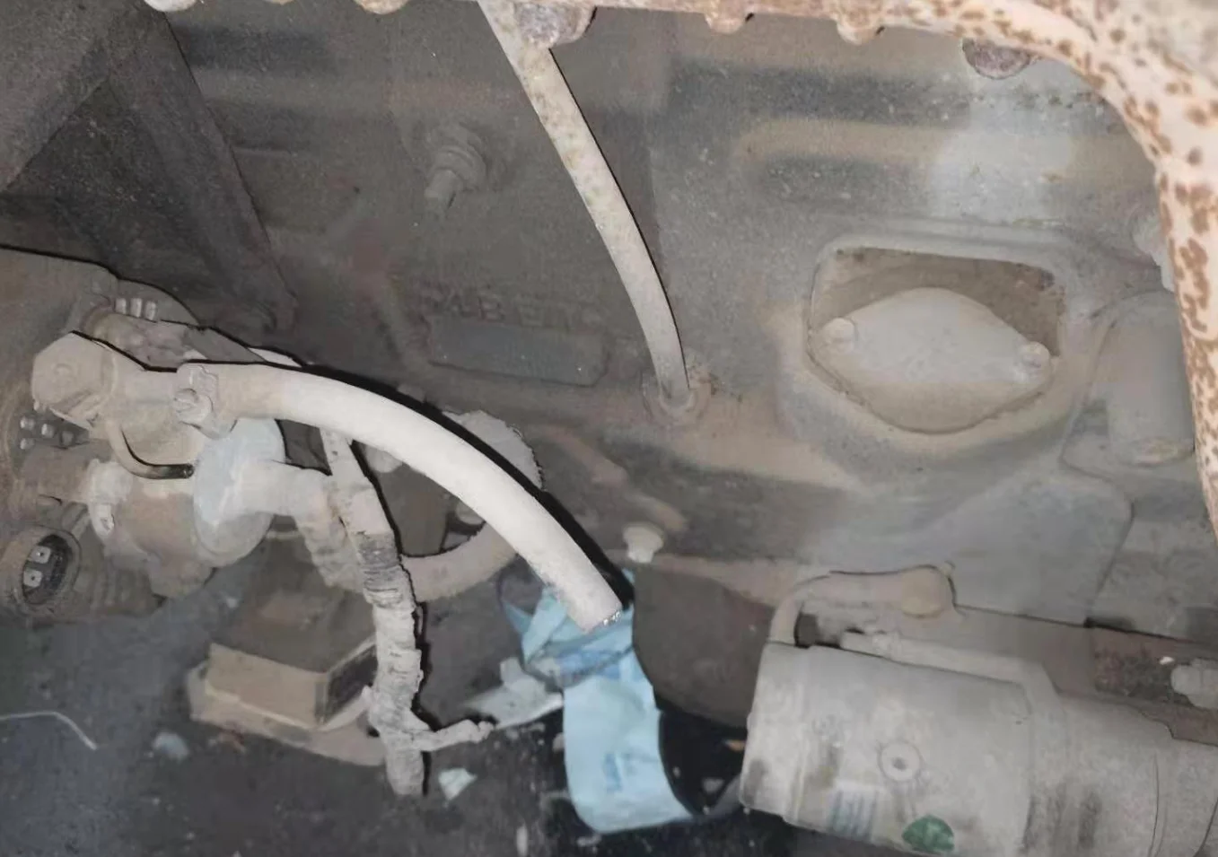  Используется для двигателей ISUZU 4BE1 4HF1