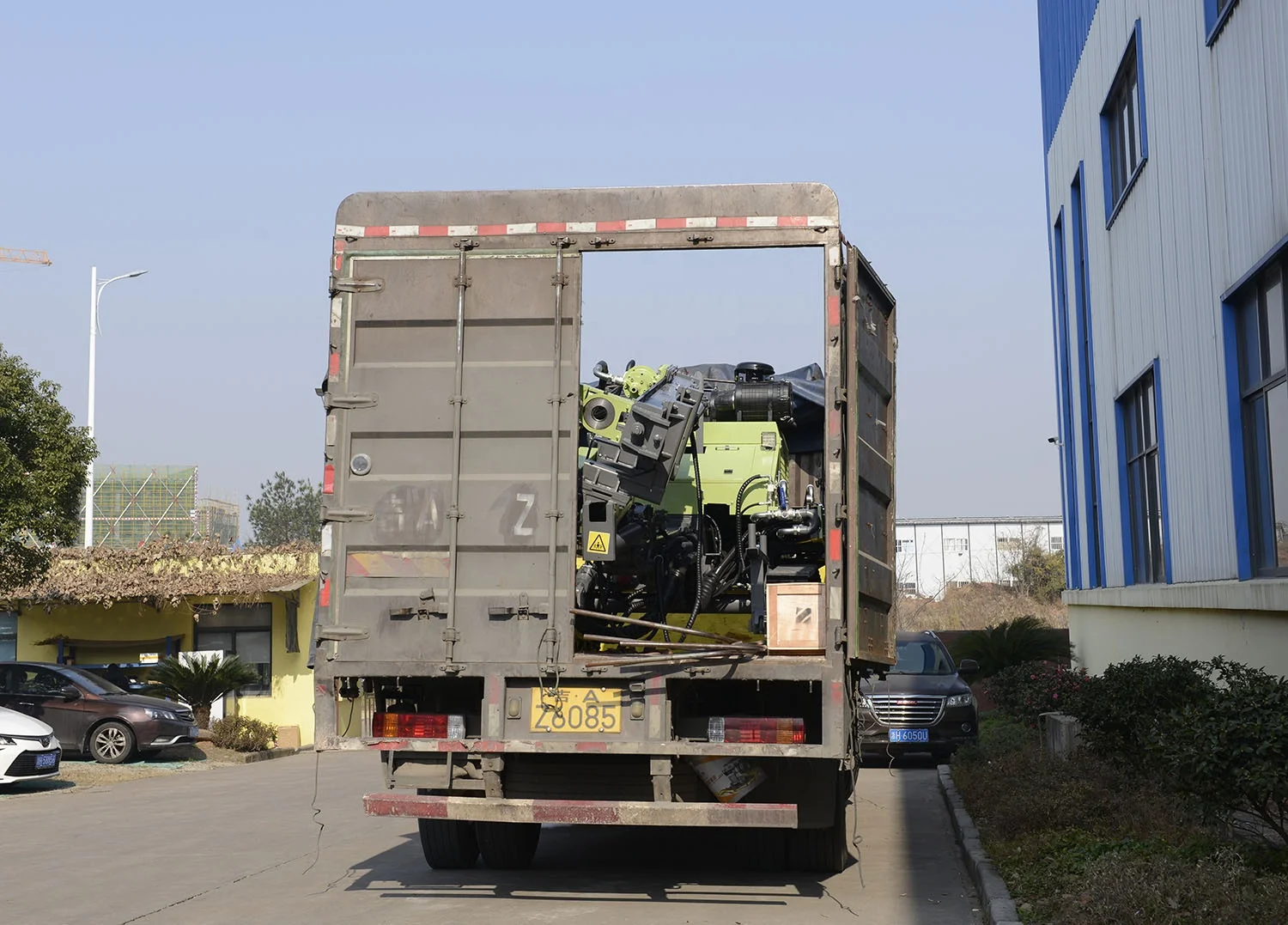 High quality reasonable price portable Integrated air compressor drilling rig machine for sale