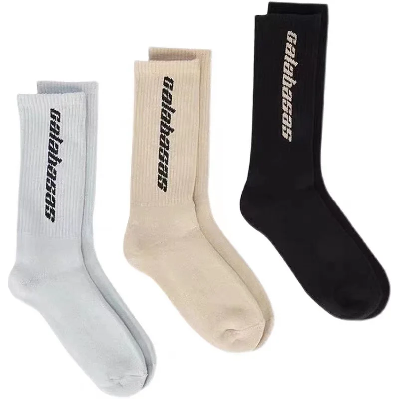 OEM Designer Fashion Custom Mens Knit Embroidered Cotton Cycling Outdoor Sport Unisex Socks For Men Crew Socks Custom Socks