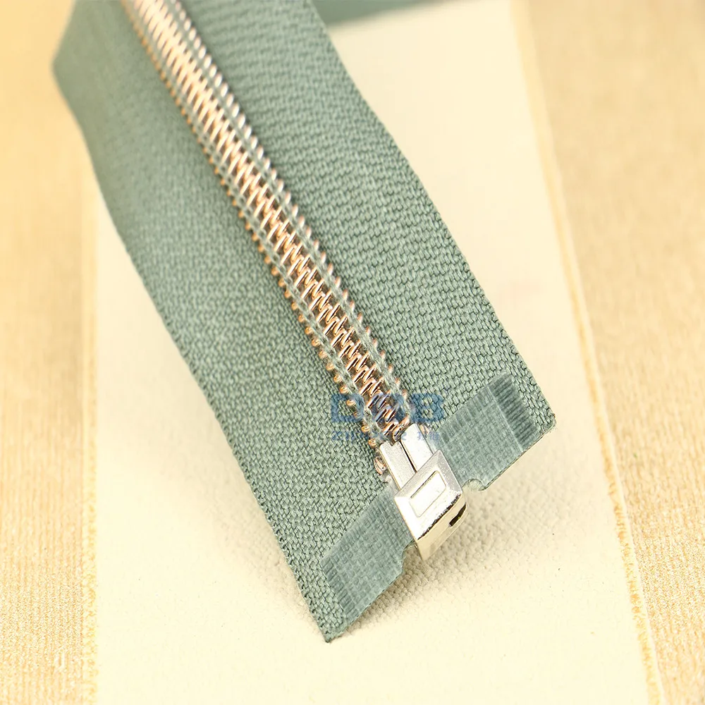 
#3#5#8#10 high quality rose gold metal teeth open end zipper 