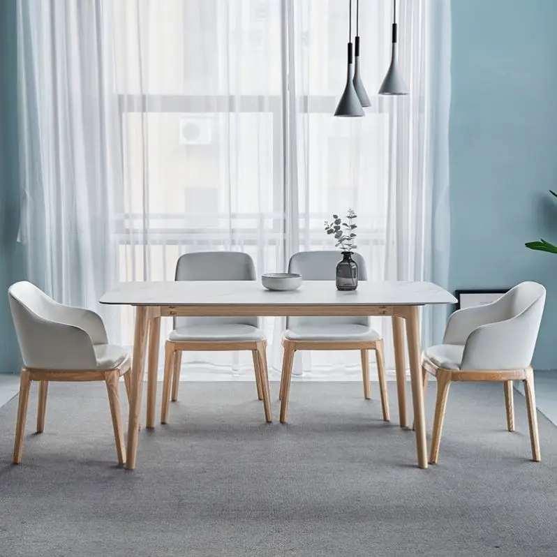 China Factory Luxury Turntable Insulation Large Round 4 Seat Dining Table