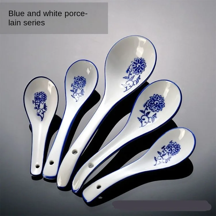 Classical Hand-painted Small Porcelain Chinese Soup Blue And White Ceramic Spoon