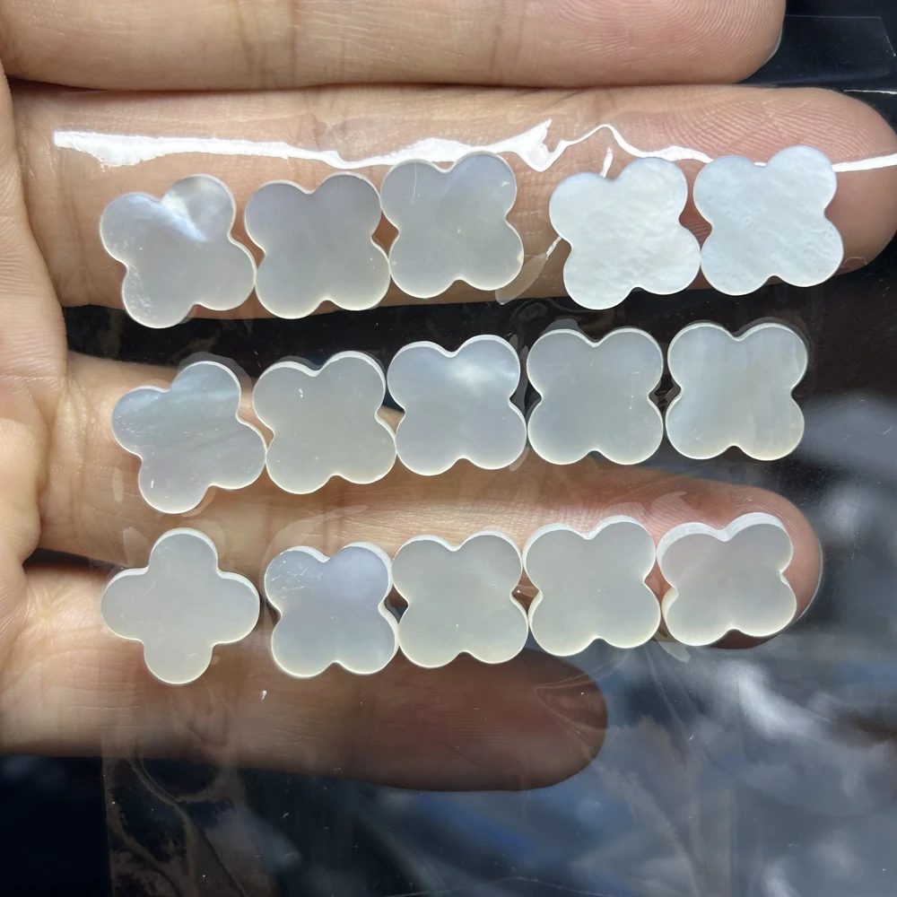 White Mother of pearl  13x12MM Loose Four Leaf Clover chalcedony Gemstones Natural Malachite