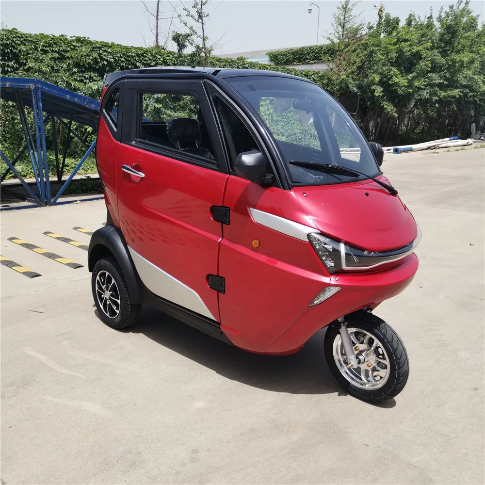 3 Wheels new energy small electric car 2 seater vehicles cabin scooter
