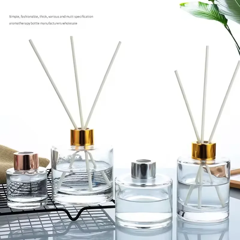 Luxury Classic Cylindrical Clear Reed Diffuser Bottle 50ml 100ml 150ml 210ml Glass with Screw Caps and Screen Printing