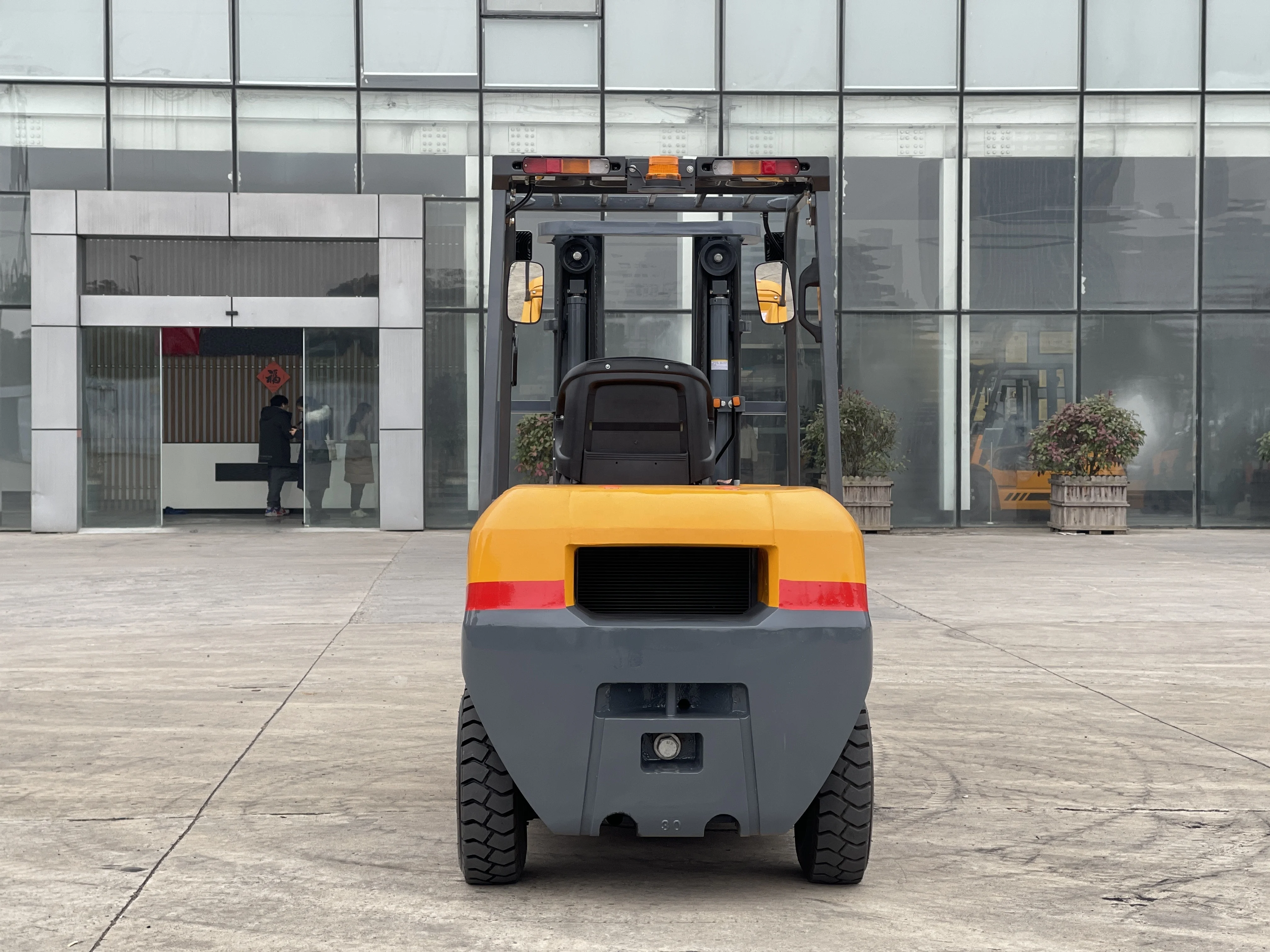 2ton 2.5ton 3ton 3.5ton 4ton 5ton New Diesel Forklift truck triple mast for cheap price