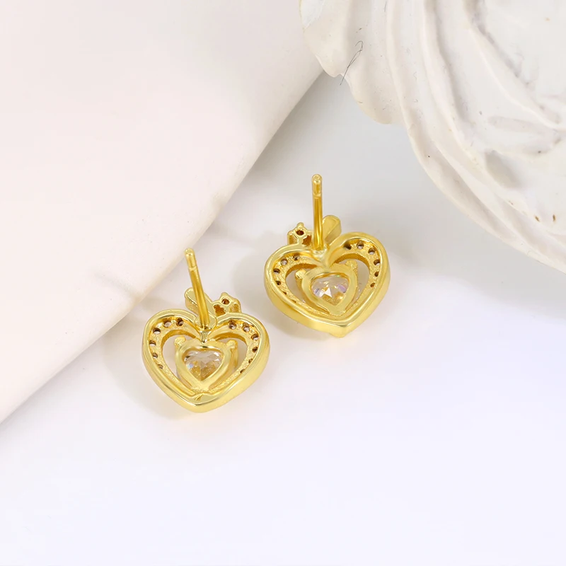 Wholesale Fashion Dainty Cubic Zirconia 18K Gold Plated Zircon Diamond Love Heart Shape Stud Earrings