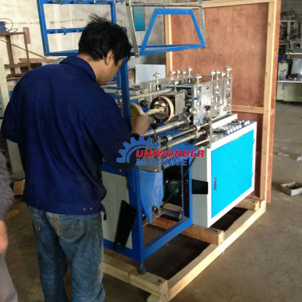 Manufacturers Sell High-quality Shoe Cover Machines With High Output