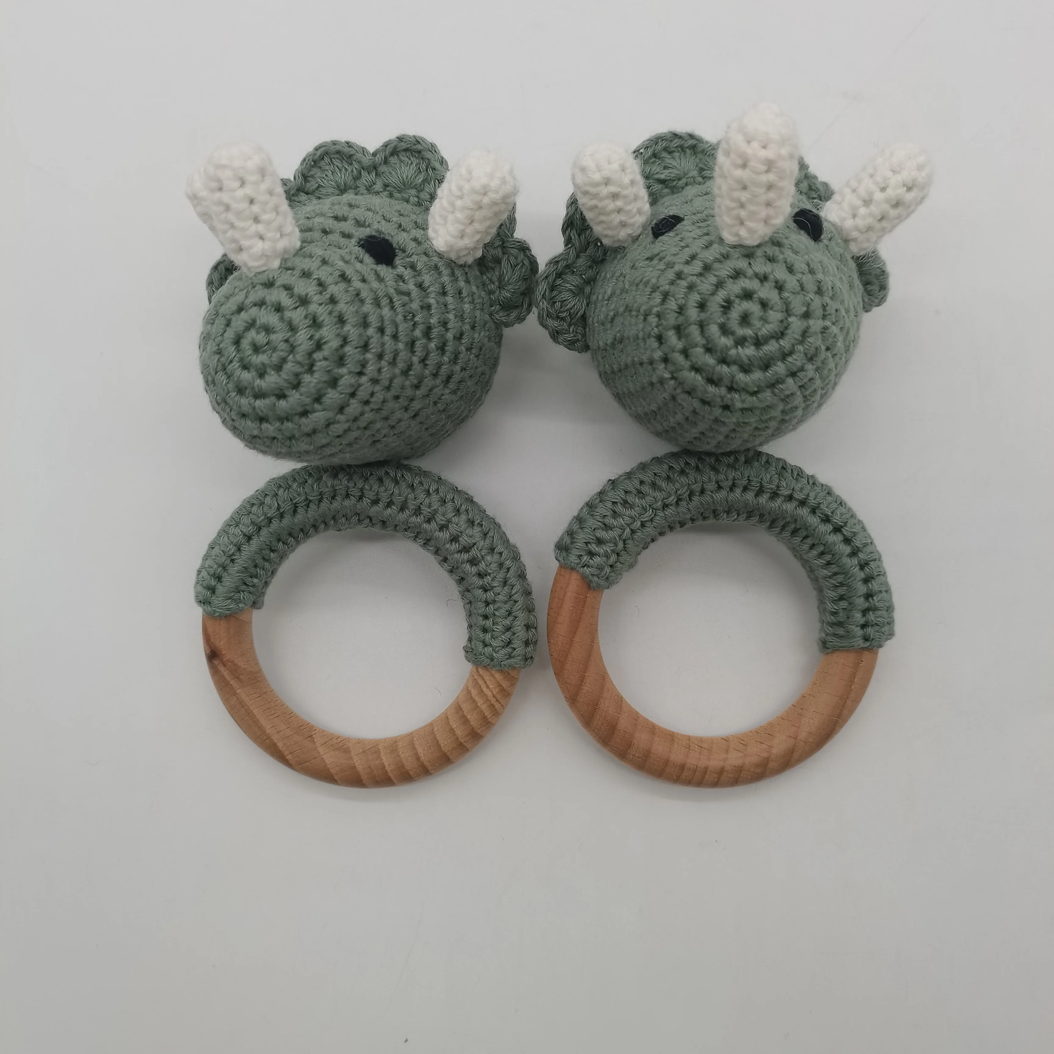 Hot Sale Custom Small Rabbit handmade Crochet  rattle baby toy for Kids Crafts Gift