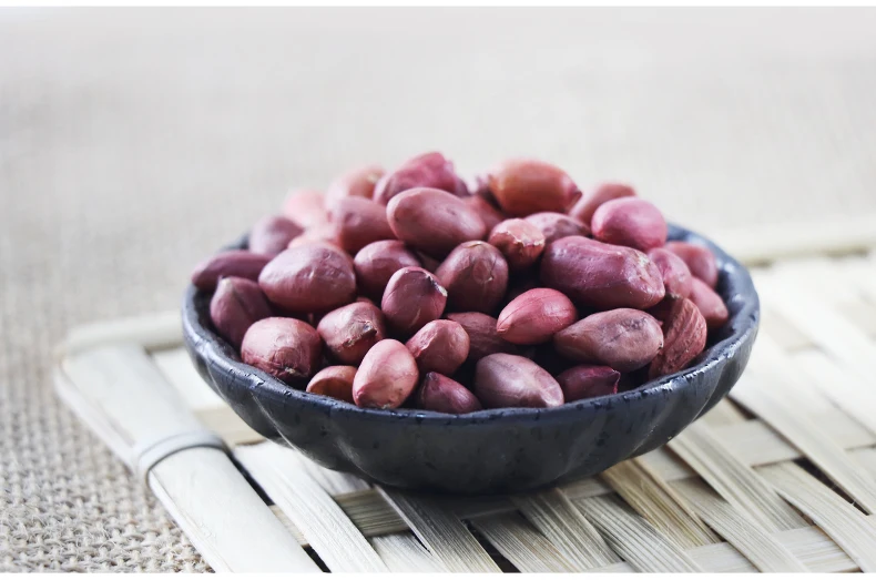 Made In China Rich Protein Red Skin Peanuts Organic Raw Peanuts Kernel Wholesale