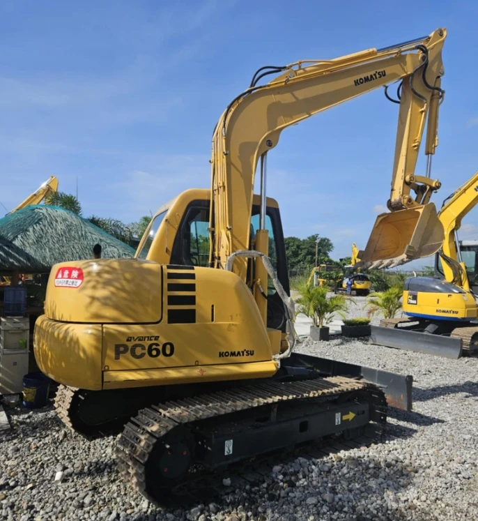 Komatsu pc60/PC60-7